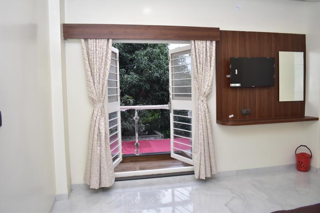 Hotel Sai Sandesh Shirdi Exterior foto